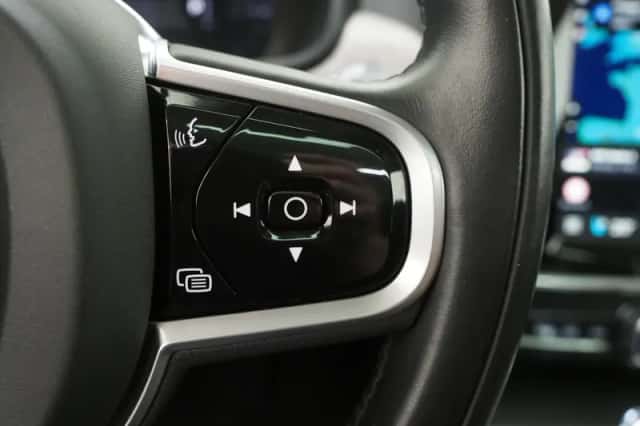 Volvo V90 (2021) thumbnail 24