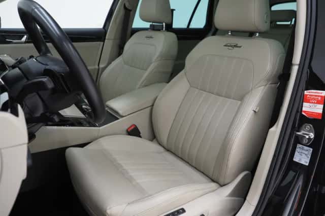 Škoda Superb (2022) thumbnail 4