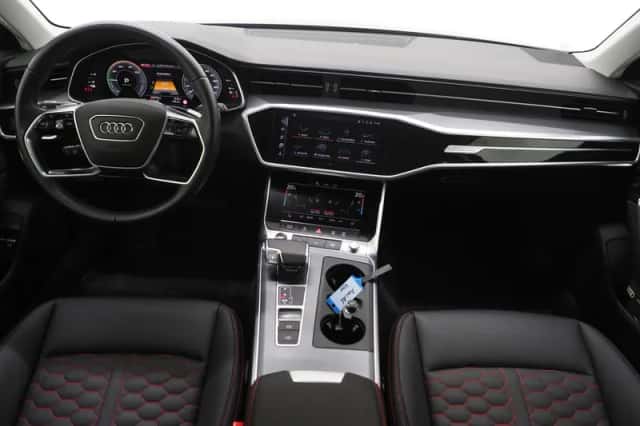 Audi A6 (2023) thumbnail 5
