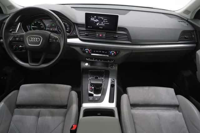 Audi Q5 (2021) thumbnail 5