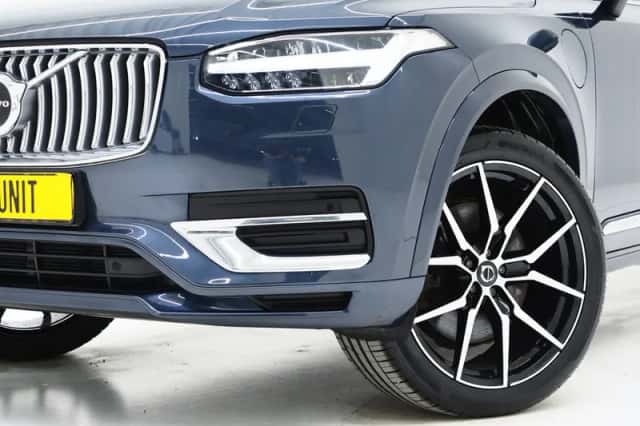 Volvo XC90 (2023) thumbnail 6