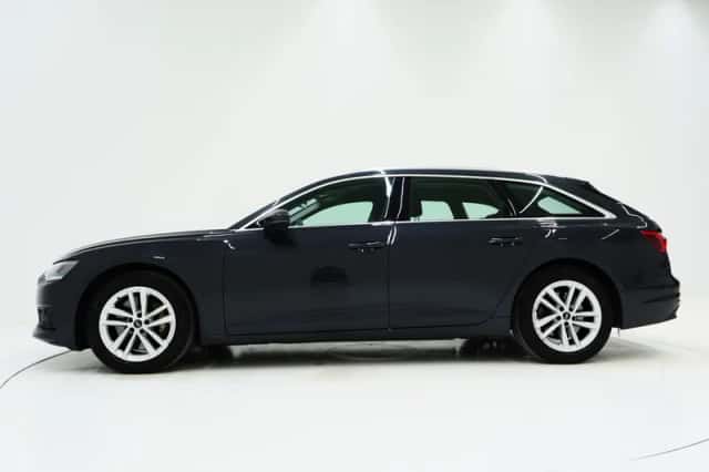 Audi A6 (2022) thumbnail 2
