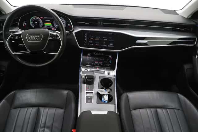 Audi A6 (2022) thumbnail 5