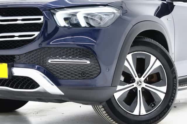 Mercedes-Benz GLE (2021) thumbnail 6