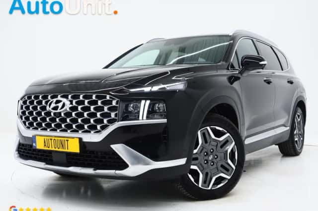 Hyundai Santa Fe (2022) thumbnail 1