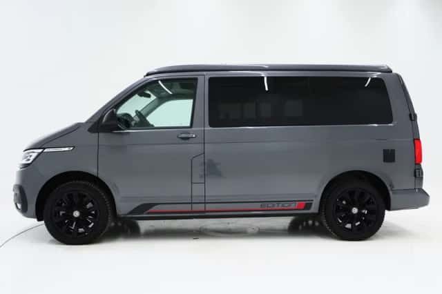 Volkswagen California (2021) thumbnail 4