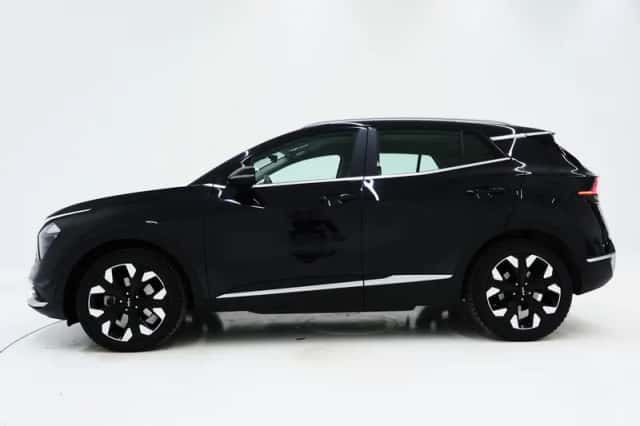 Kia Sportage (2022) thumbnail 2