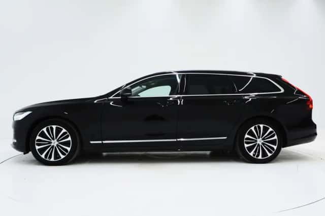 Volvo V90 (2023) thumbnail 2