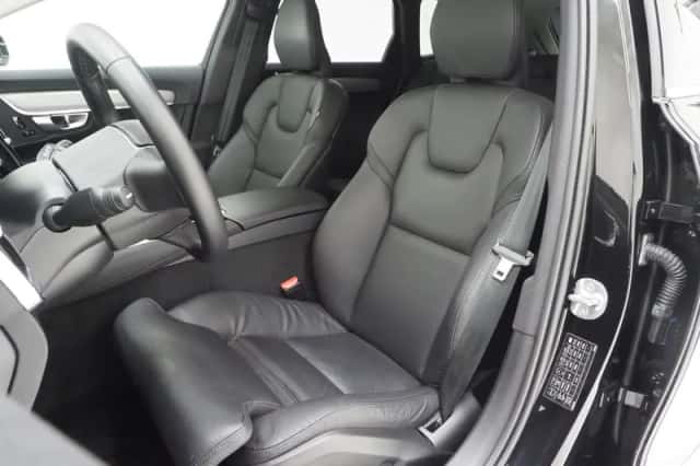 Volvo V90 (2023) thumbnail 4