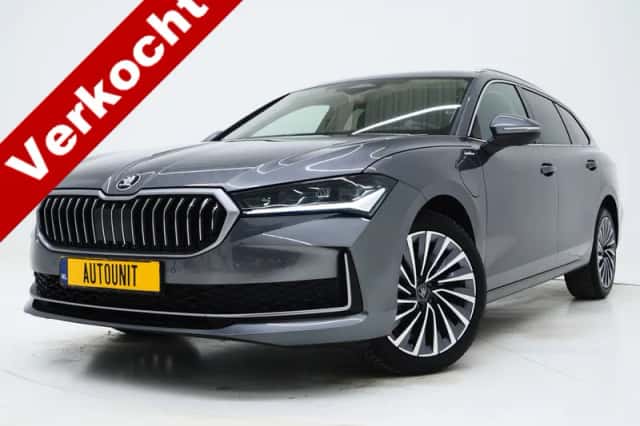 Škoda Superb (2025) thumbnail 1