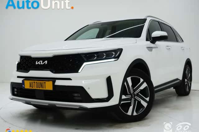 Kia Sorento (2023) thumbnail 1