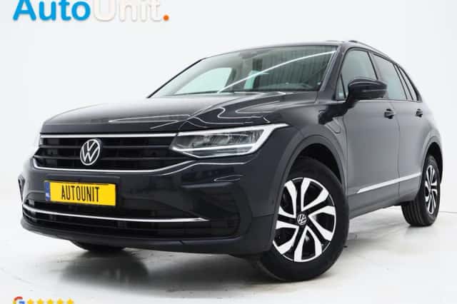Volkswagen Tiguan (2022) thumbnail 1