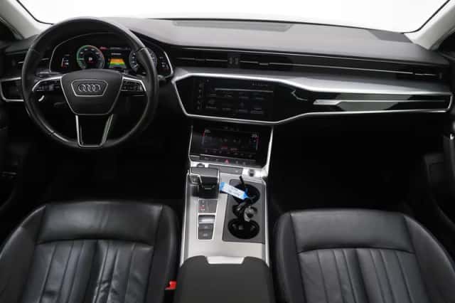 Audi A6 (2022) thumbnail 5