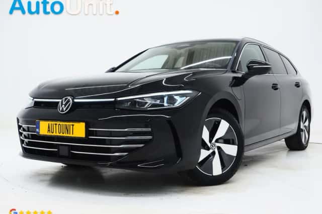 Volkswagen Passat (2025) thumbnail 1