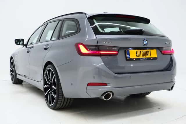 BMW 3-Serie (2023) thumbnail 3