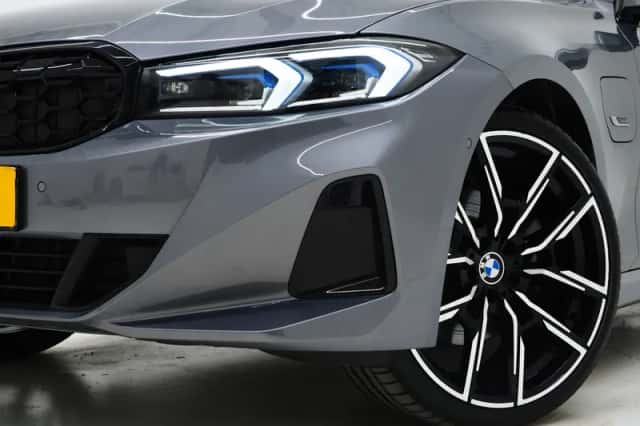 BMW 3-Serie (2023) thumbnail 6