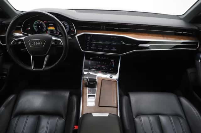 Audi A6 (2023) thumbnail 4