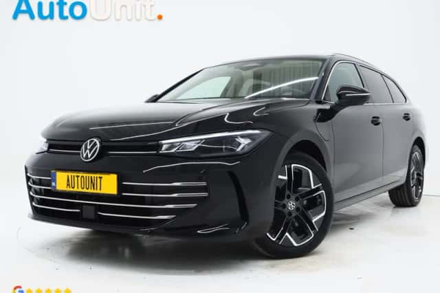 Volkswagen Passat (2025) thumbnail 1