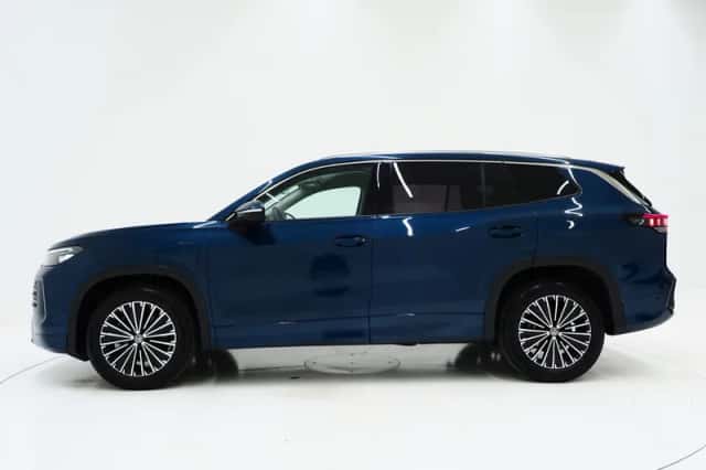 Volkswagen Tayron (2025) thumbnail 2