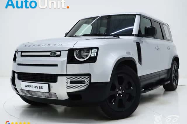Land Rover Defender (2021) thumbnail 1