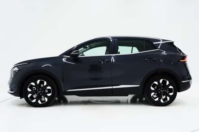 Kia Sportage (2022) thumbnail 2