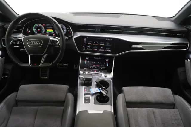 Audi A6 (2020) thumbnail 5