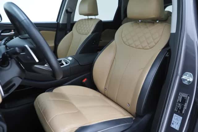 Hyundai Santa Fe (2024) thumbnail 4