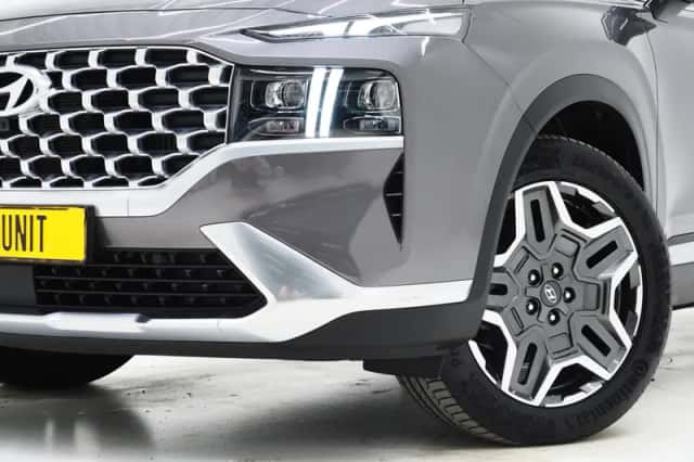 Hyundai Santa Fe (2024) thumbnail 6