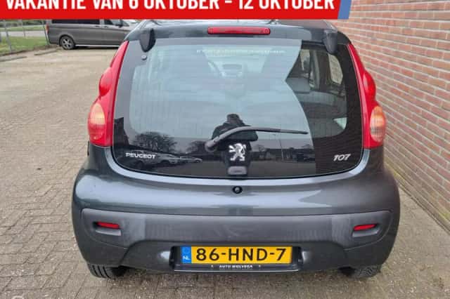 Peugeot 107 (2009) thumbnail 4