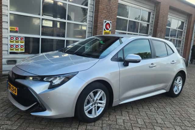 Toyota Corolla (2020) thumbnail 1