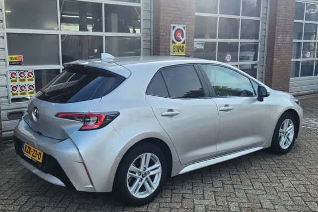 Toyota Corolla (2020) thumbnail 4