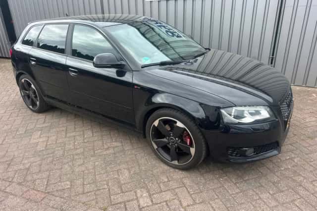Audi A3 (2010) thumbnail 2