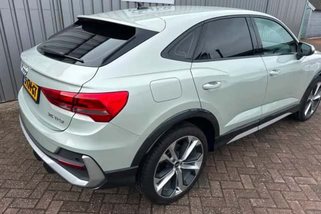 Audi Q3 (2022) thumbnail 6