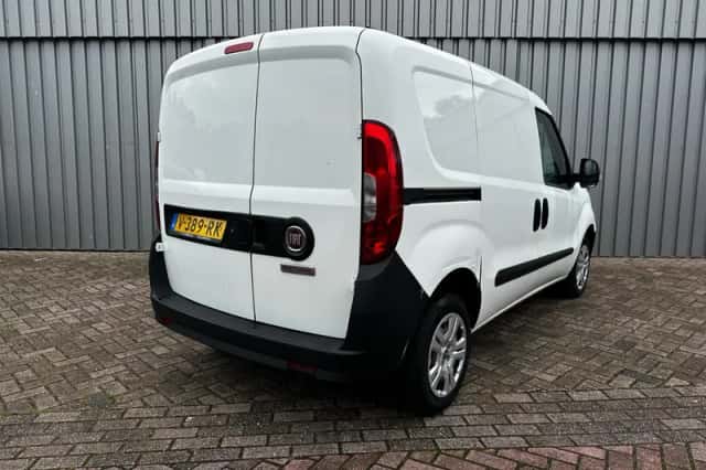 Fiat Doblò (2018) thumbnail 4