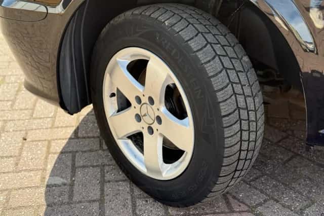 Mercedes-Benz Vito (2012) thumbnail 6