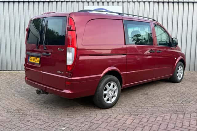 Mercedes-Benz Vito (2008) thumbnail 2