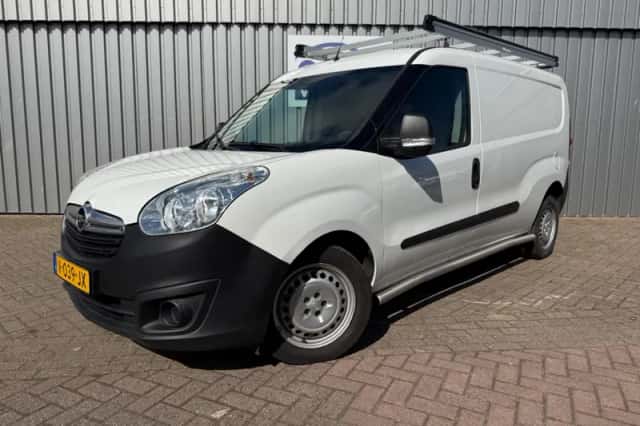 Opel Combo (2017) thumbnail 1