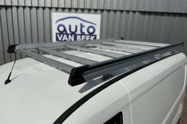 Opel Combo (2017) thumbnail 4