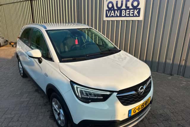 Opel Crossland X (2019) thumbnail 1