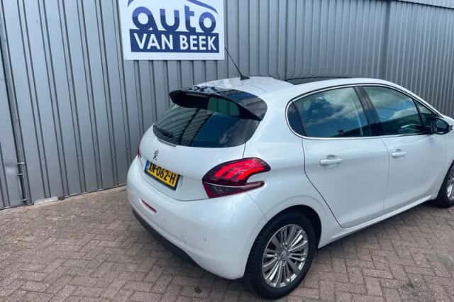 Peugeot 208 (2019) thumbnail 4