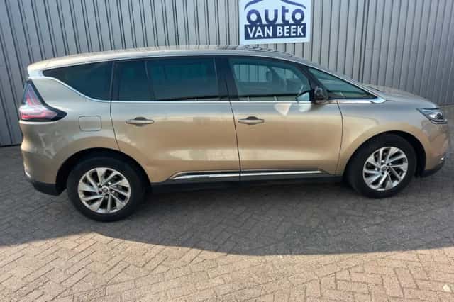 Renault Espace (2015) thumbnail 1