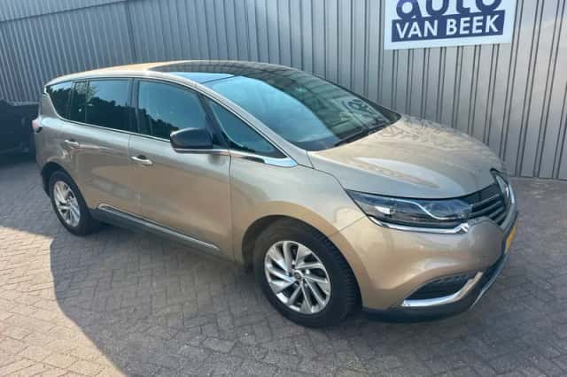 Renault Espace (2015) thumbnail 2