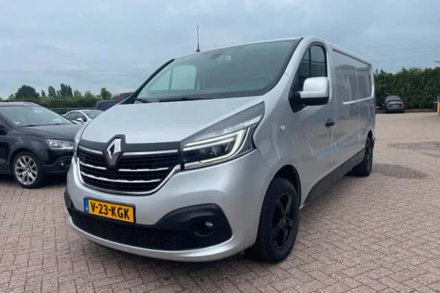 Renault Trafic (2021) thumbnail 1