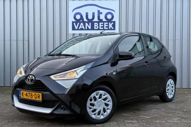 Toyota Aygo (2020) thumbnail 1