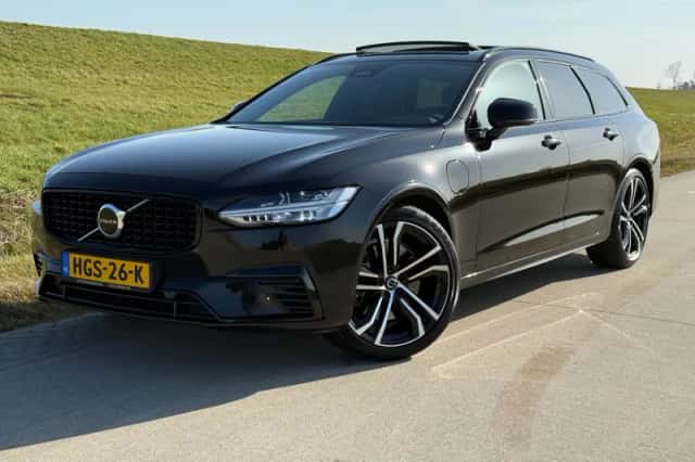 Volvo V90 (2021) thumbnail 1