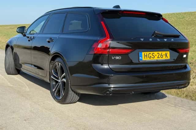Volvo V90 (2021) thumbnail 4