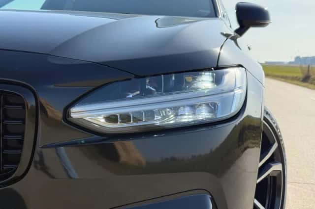 Volvo V90 (2021) thumbnail 5