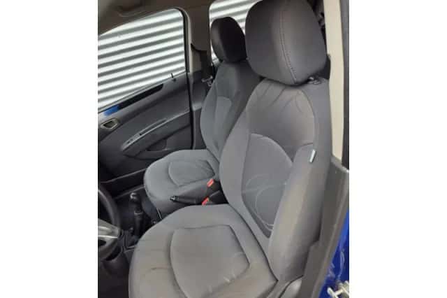 Chevrolet Spark (2011) thumbnail 3
