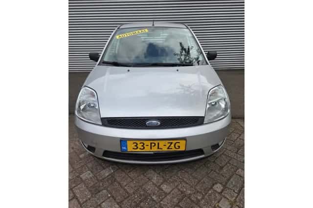Ford Fiesta (2004) thumbnail 4