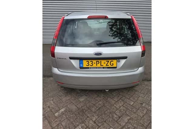Ford Fiesta (2004) thumbnail 5